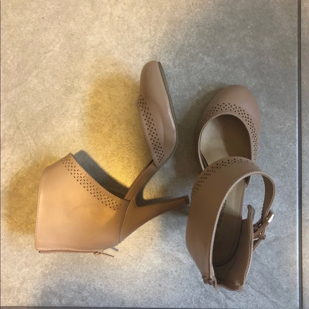 Nude heels